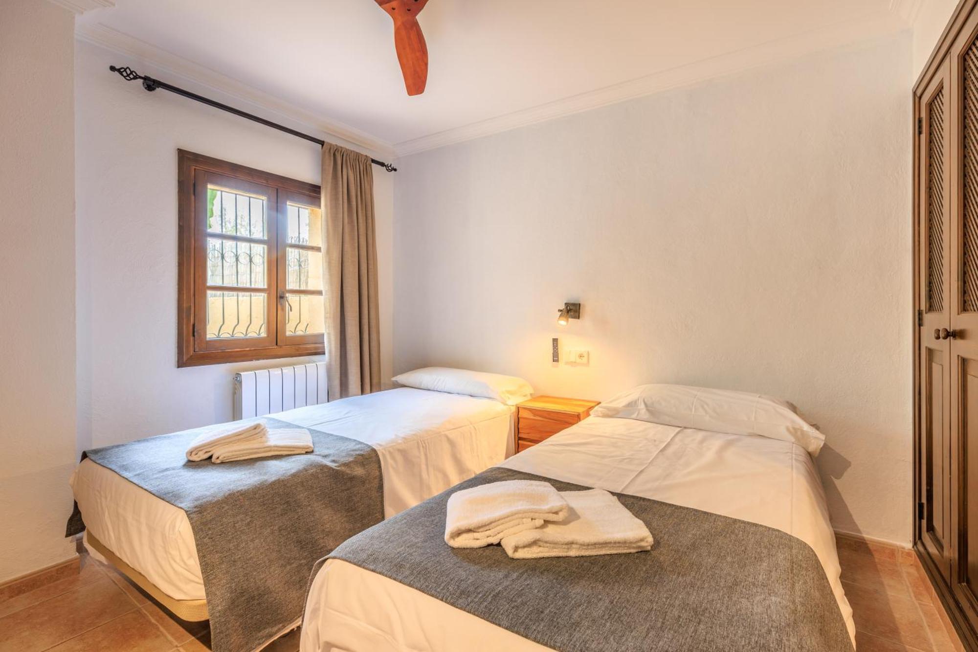 Villa Benvingut By Sealand Villas Port de Pollença Kültér fotó